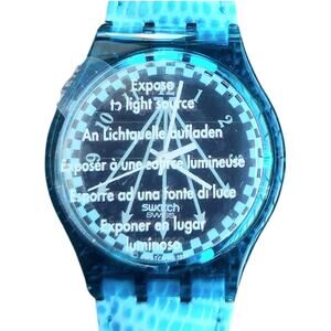 Swatch HAPPY BLUE SRN100 1995 Solar Swiss Made Quartz Watch With Case & Papers